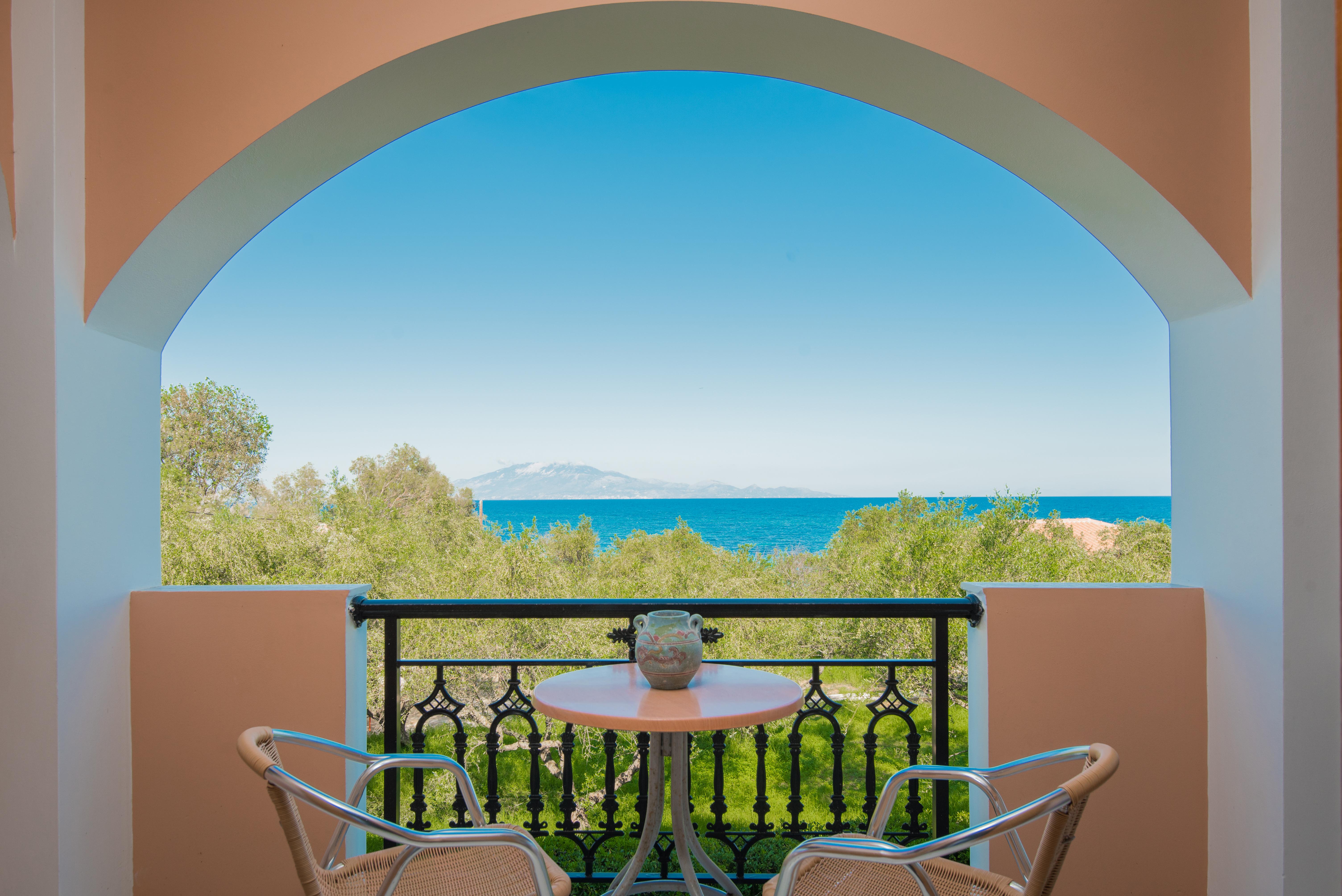 Kavos Psarou Studios & Apartments Exterior photo